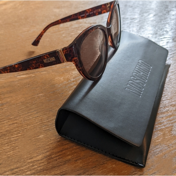 Moschino Cat Eye Sunglasses - Picture 2 of 2